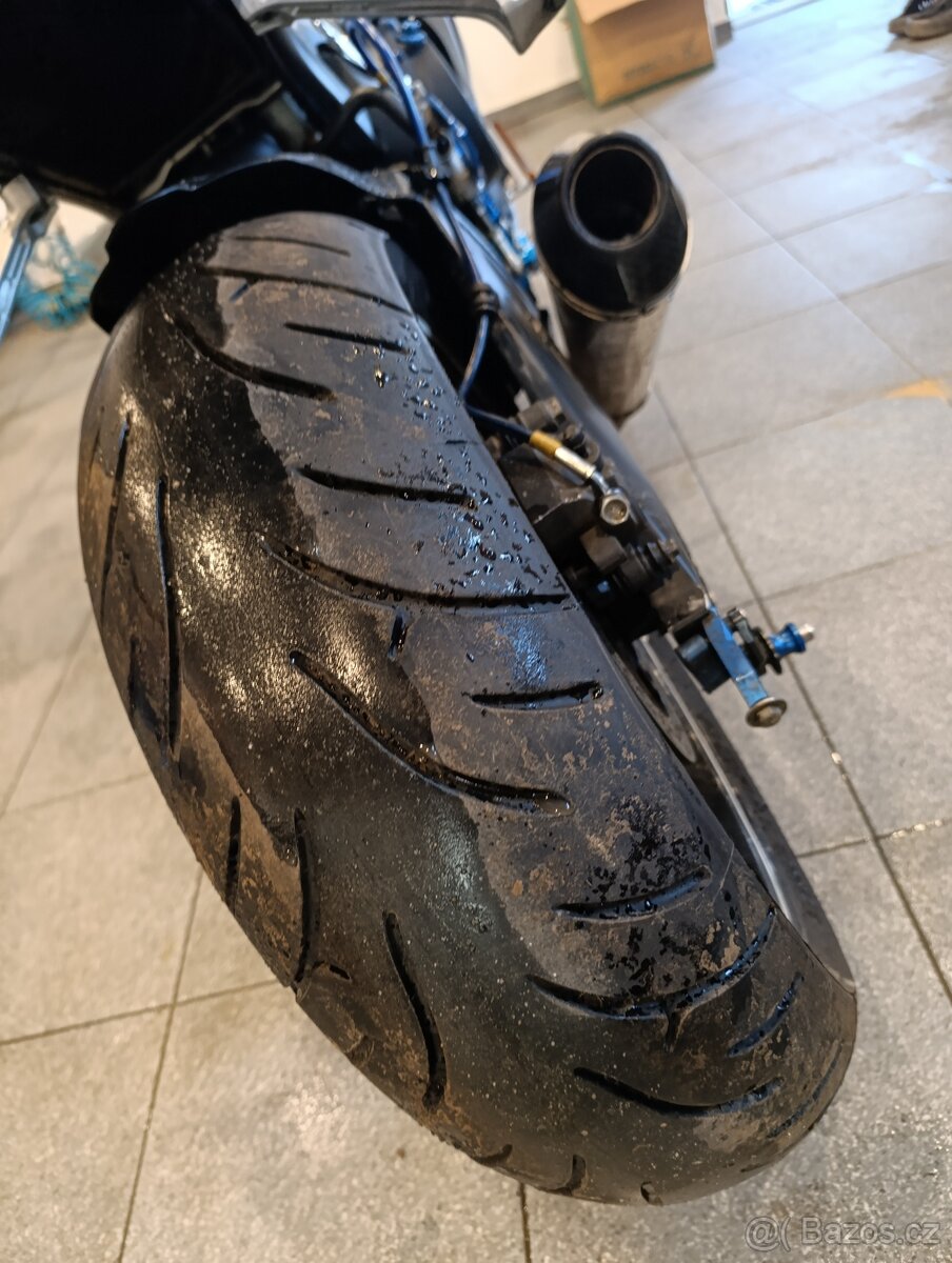 Suzuki GSX-R K7 CR doklady - 4