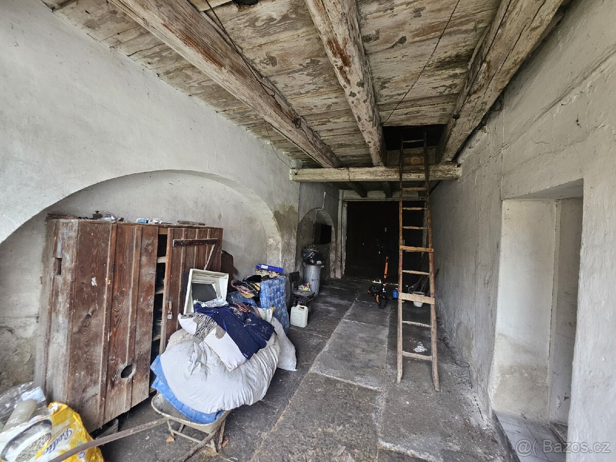 Pozemek,Prodam RD+dvur+ zahrada ,pozemek 1139 m2 Bučovice - 4