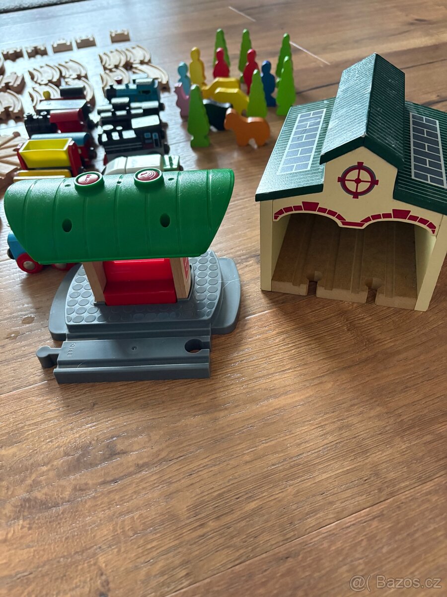 Dřevěná vláčkodráha a příslušenství - 4