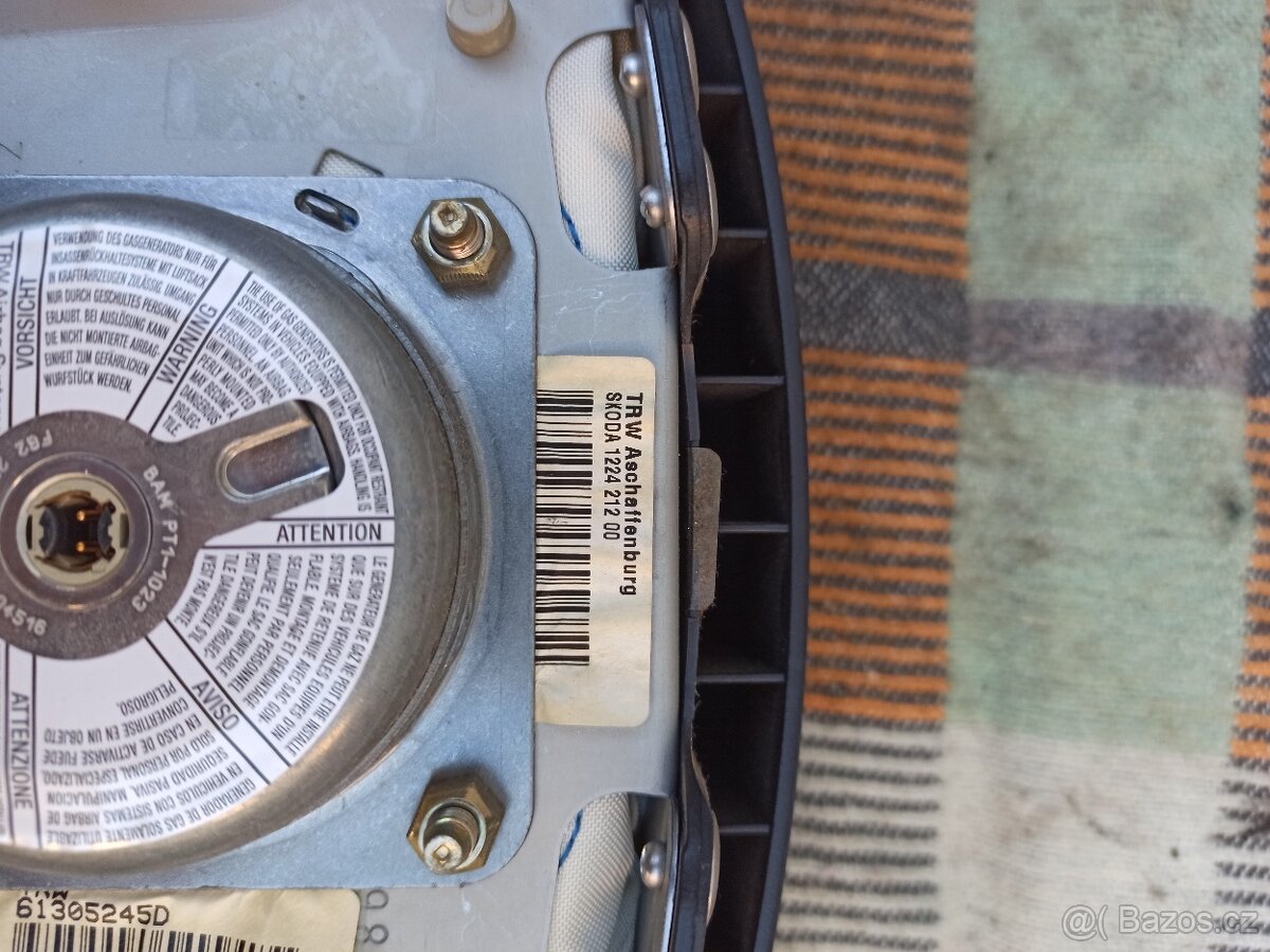 Prodám airbag řidiče - volantu Fabia 1 - 4