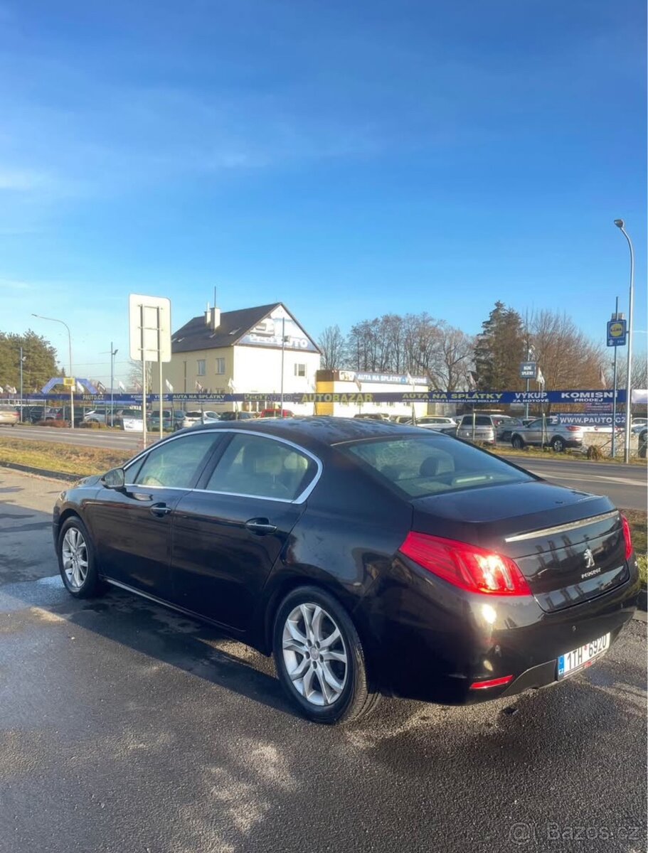 Peugeot 508 RXH(HYbrid4) - 4