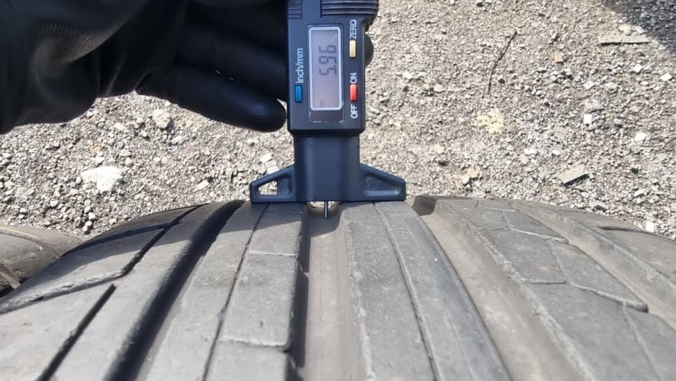 Letní pneu 245/35/20 Dunlop Run Flat - 4