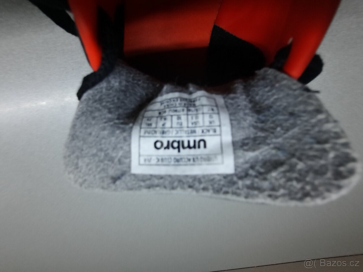 Sálovky umbro 30 - 4