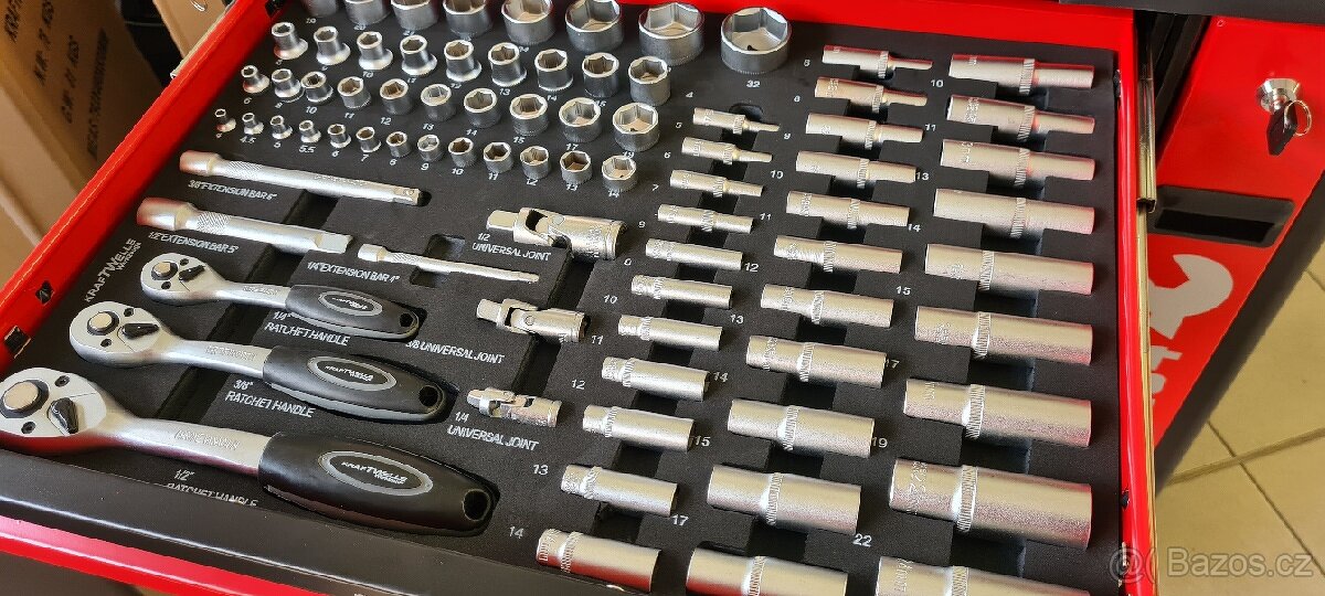 Dílenský vozík s nářadím - 4