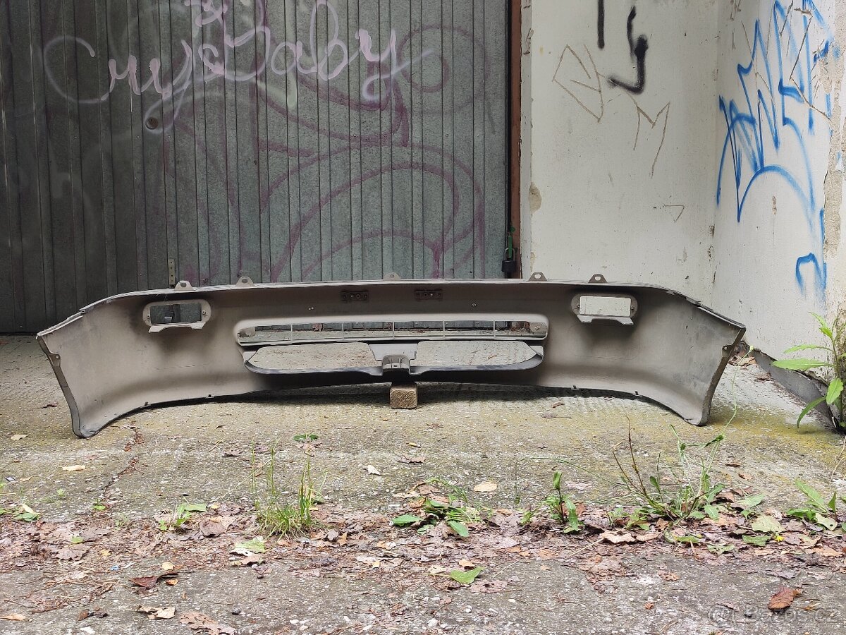 Komplet nárazníky na Suzuki Swift sedan - 4
