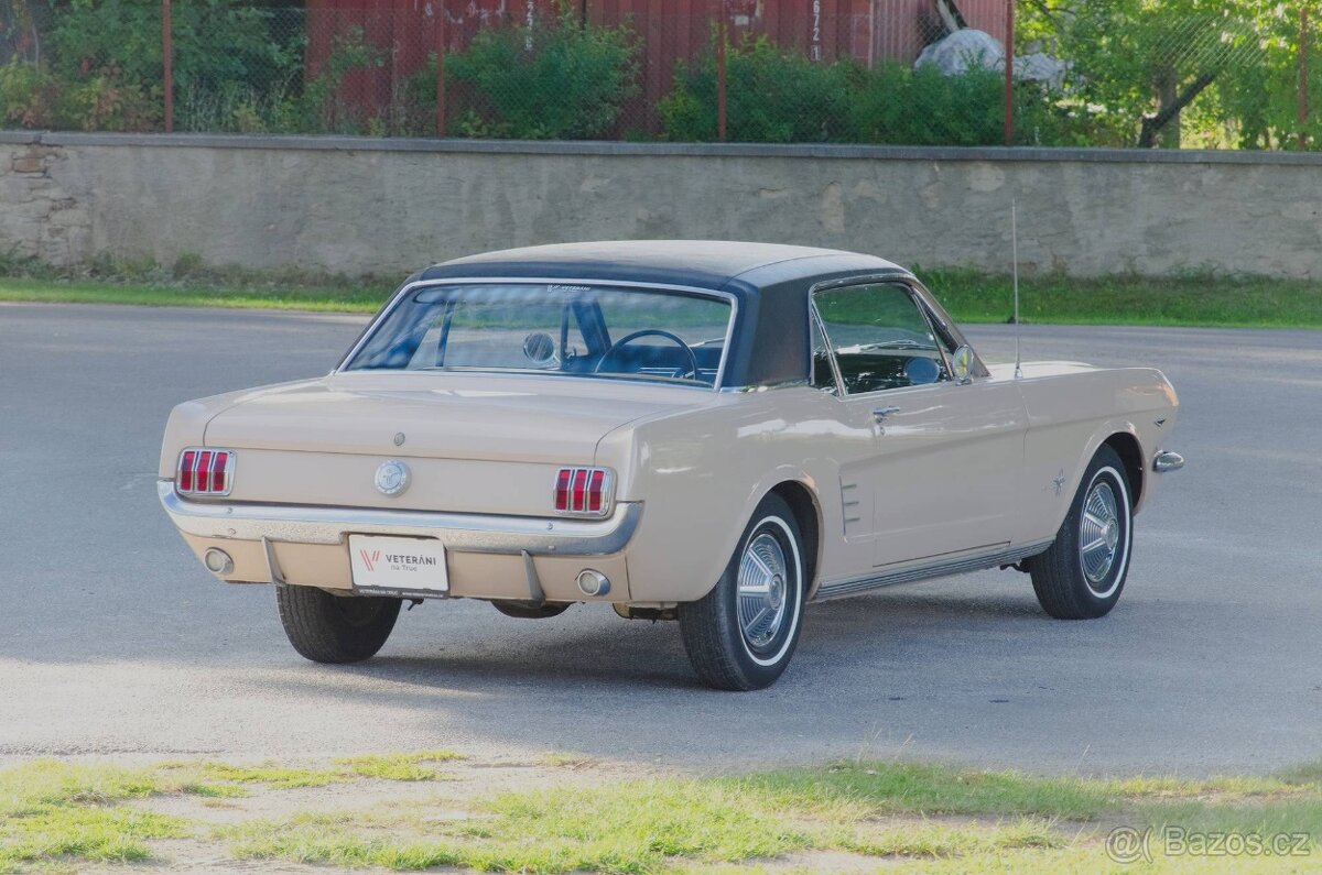 Ford Mustang 1966 - 4