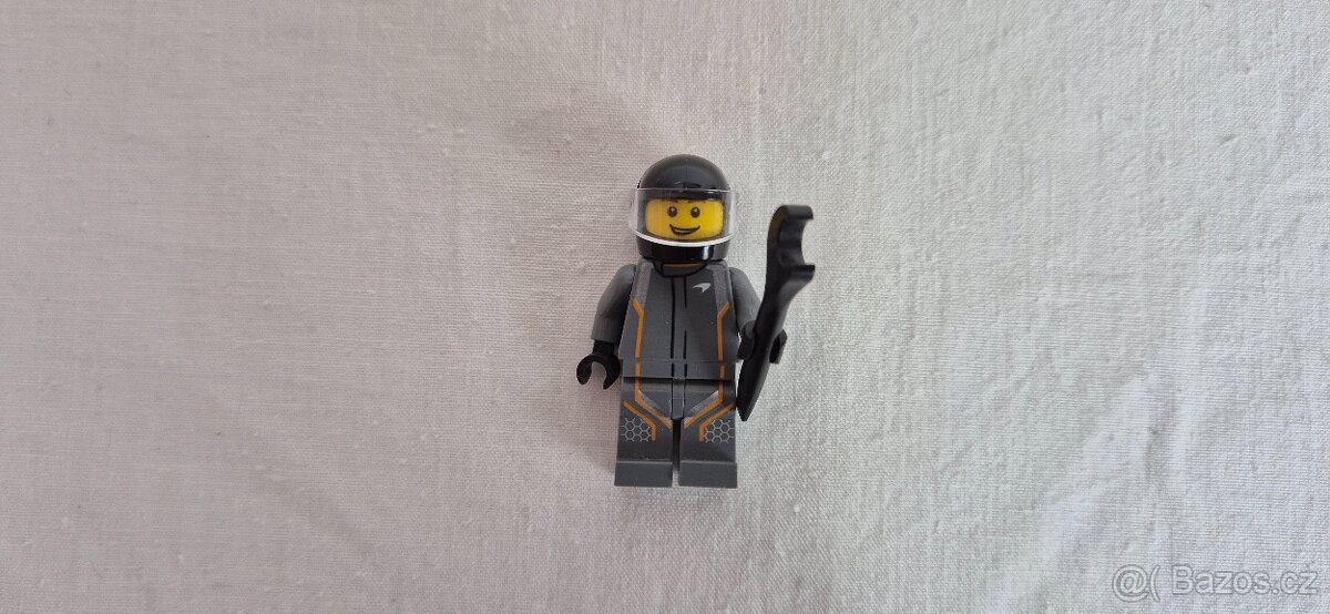 LEGO Speed Champions 75892 McLaren Senna - 4