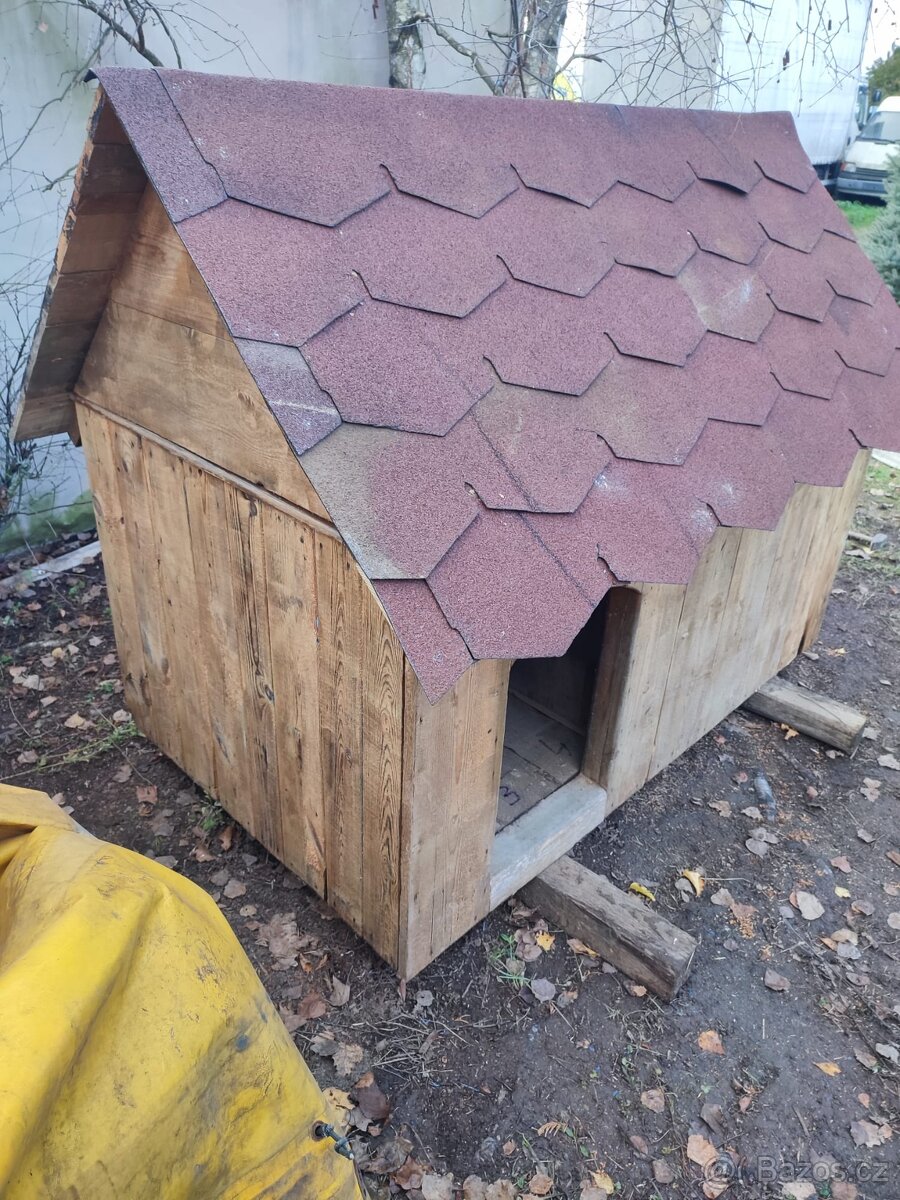 Velká zateplená psí bouda - 4