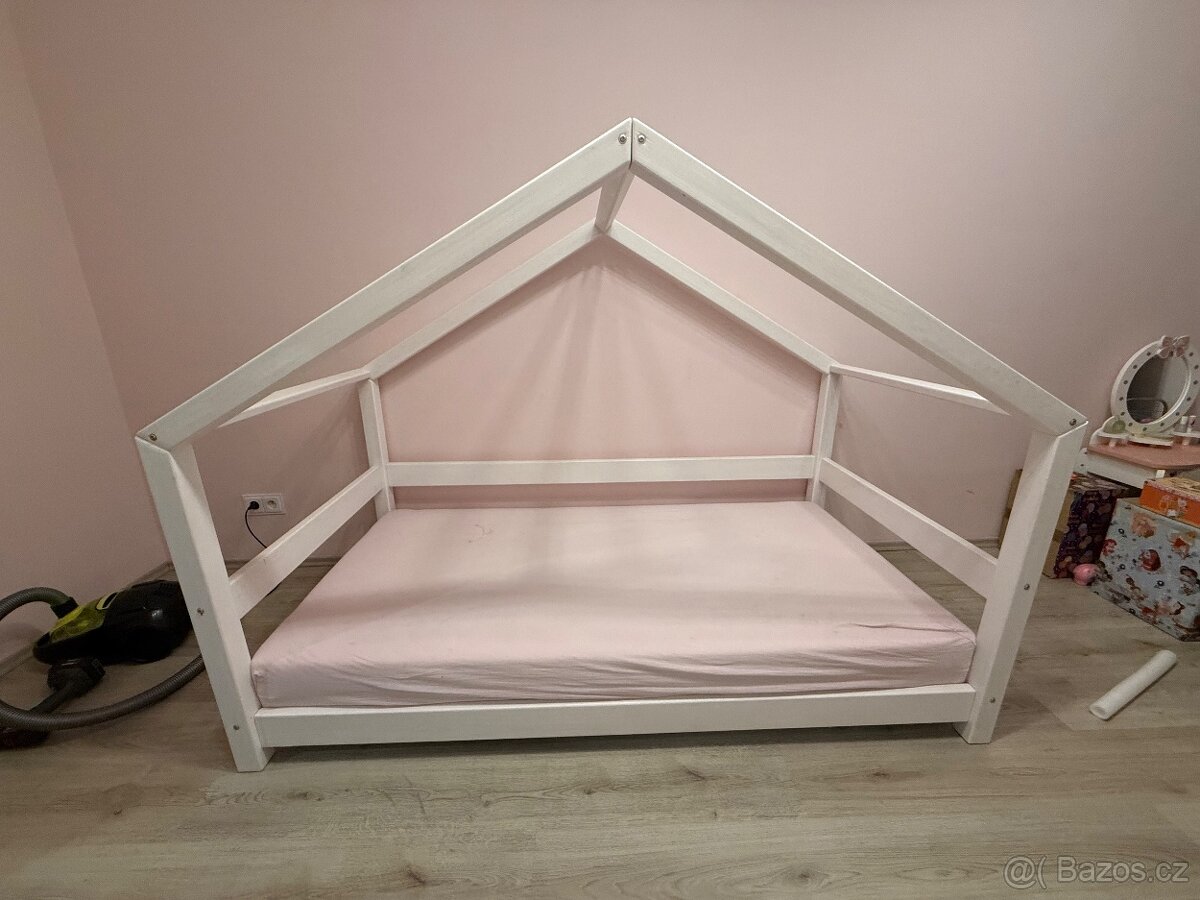 Domeckova postel - 4