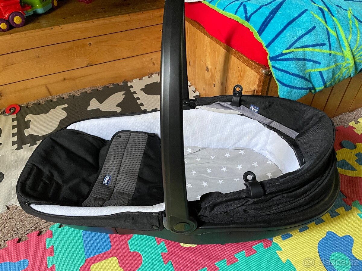 Kočárek Chicco Trio Activ3 - 4