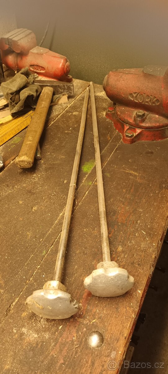 Prodám svorniky sedaček - 4