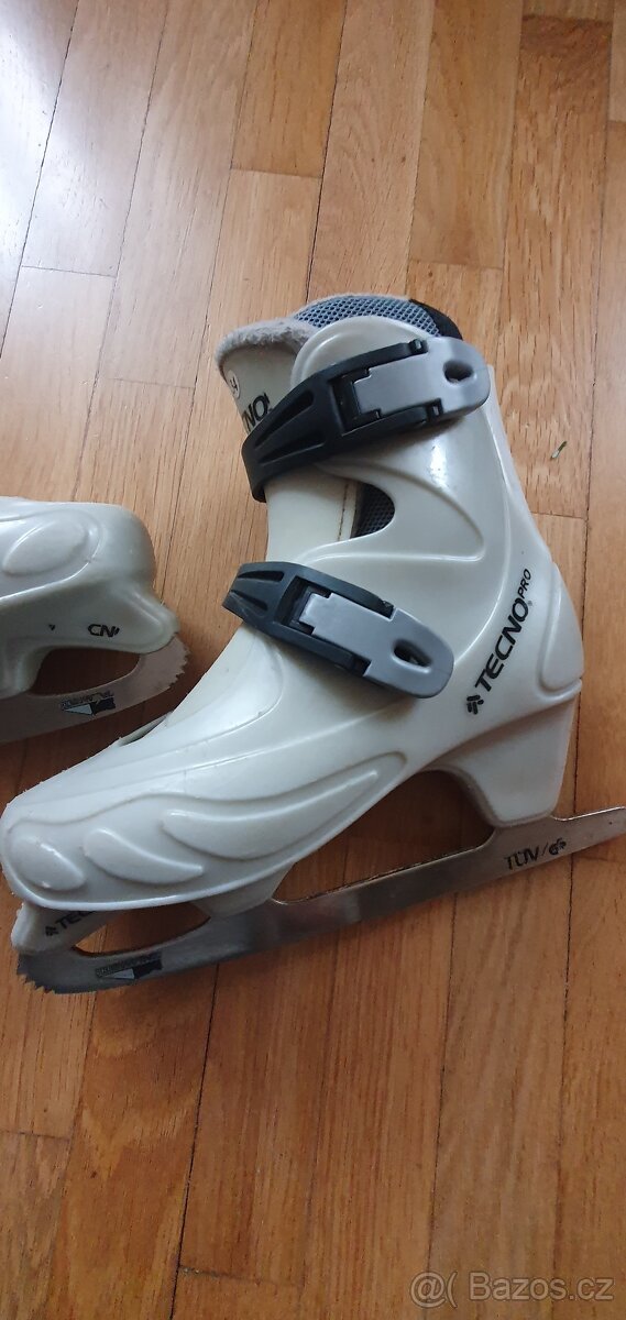 Lední brusle TECNO-PRO, vel.34 - 4