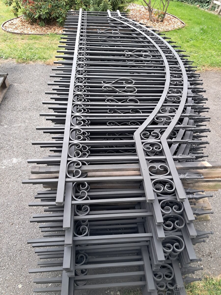 Plotové pole - 4