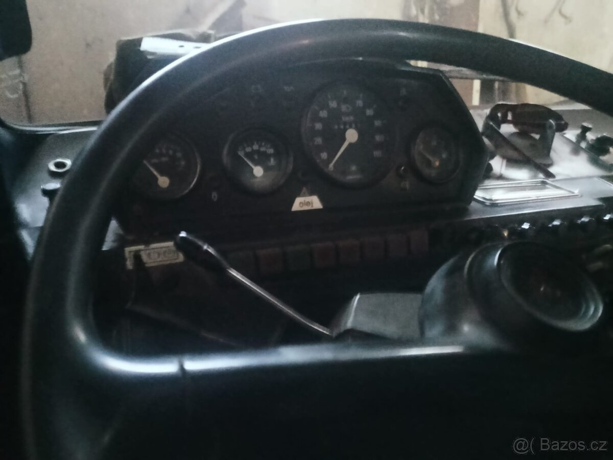 Avia A31.1 přepravník osob - 4