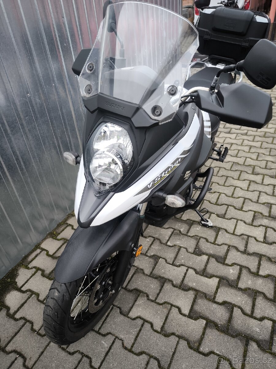 Suzuki DL 650 V Strom XT - 4