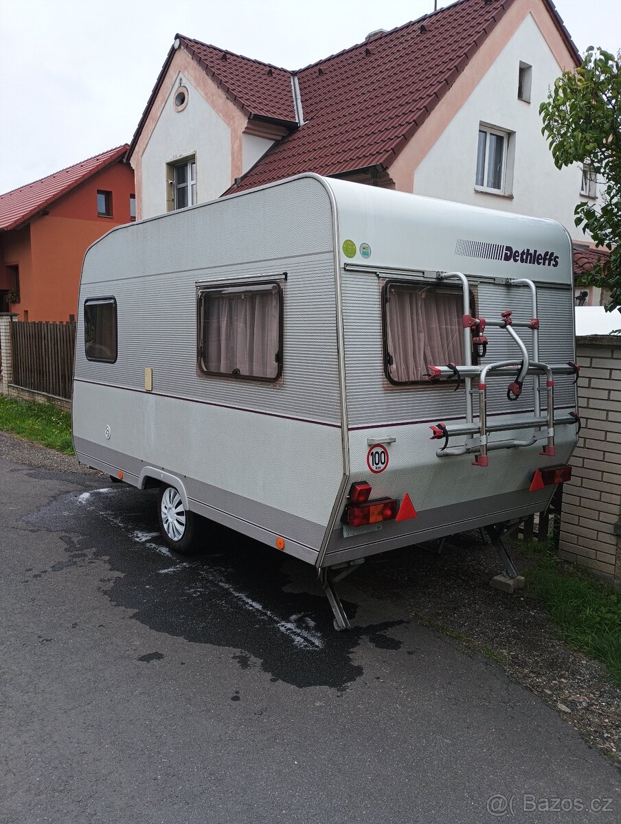 Dethleffs Family 380, předstan, 1000Kg - 4