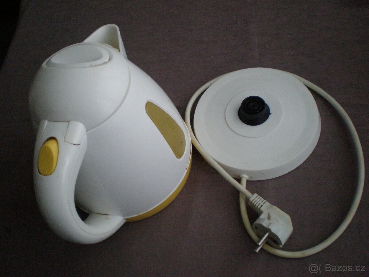 RYCHLOVARNÁ KONVICE - 4