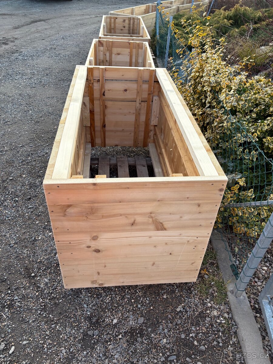 Vyvýšený záhon - 4