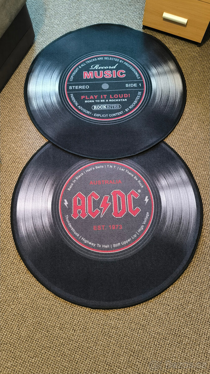 KOBERCE GRAMODESKY 1M - 4