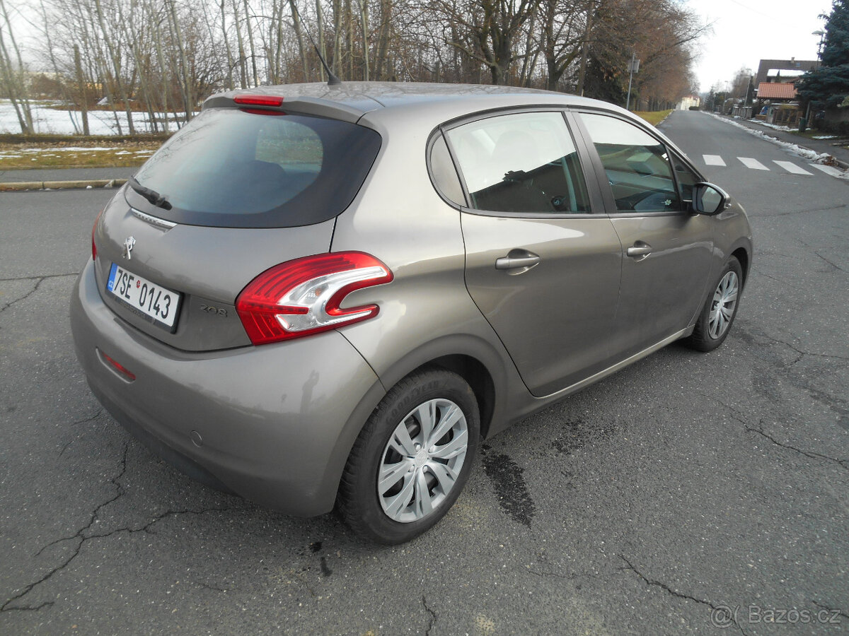 PEUGEOT 208 1.2 VTI ACTIVE - 4