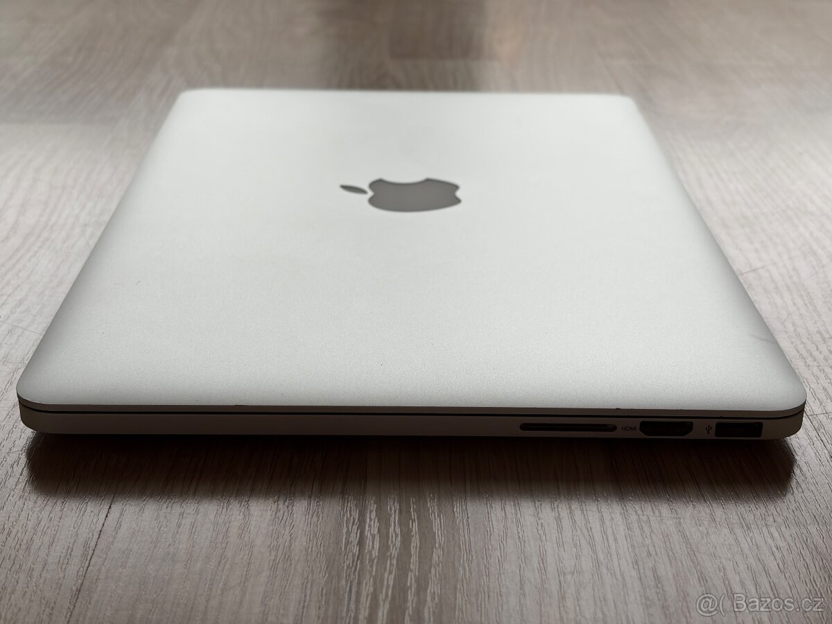 Apple MacBook Pro 13¨ / RETINA / 8Gb / SSD - NOVÁ BATERIE - 4