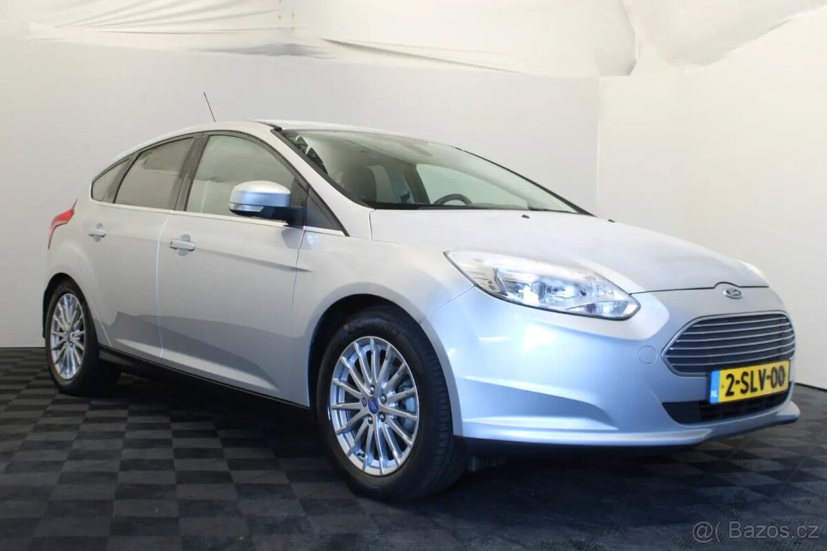 FORD FOCUS TITANIUM ELEKTRO 2013 TOP - 4