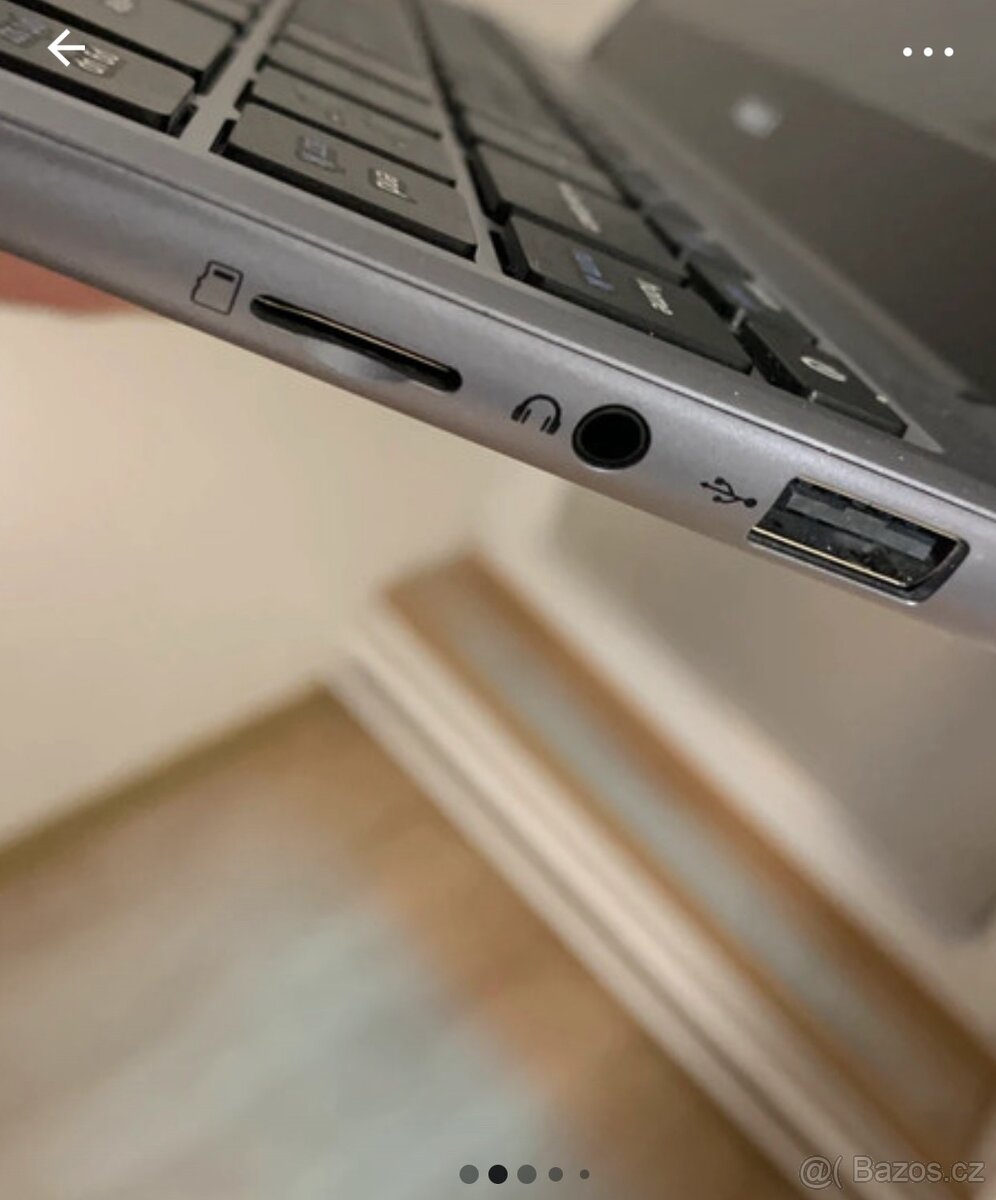 UMAX Visionbook 14wr - 4