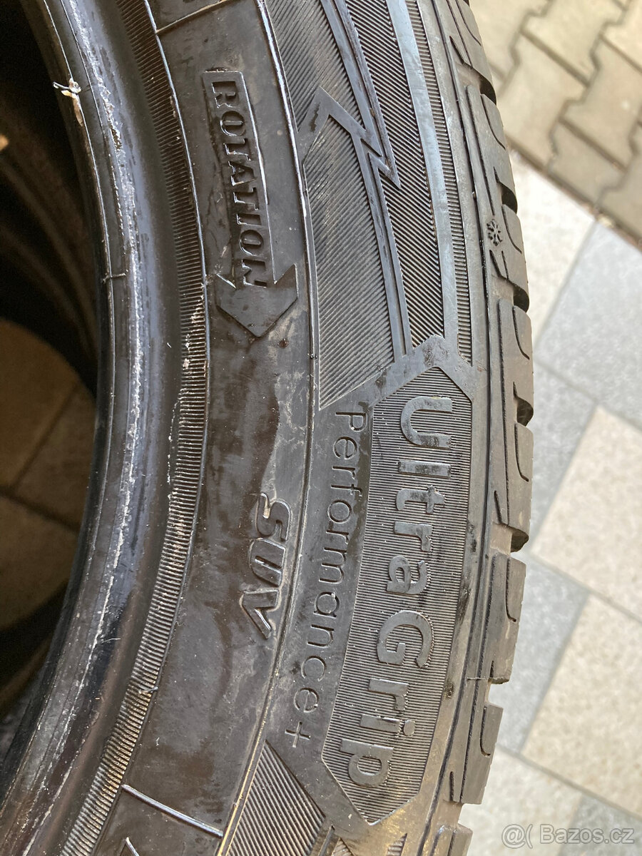 235/55 R18 zimní pneu Good Year - SUV - 4