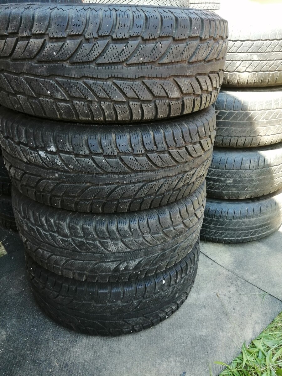 Sada Alu-Toyota HILUX