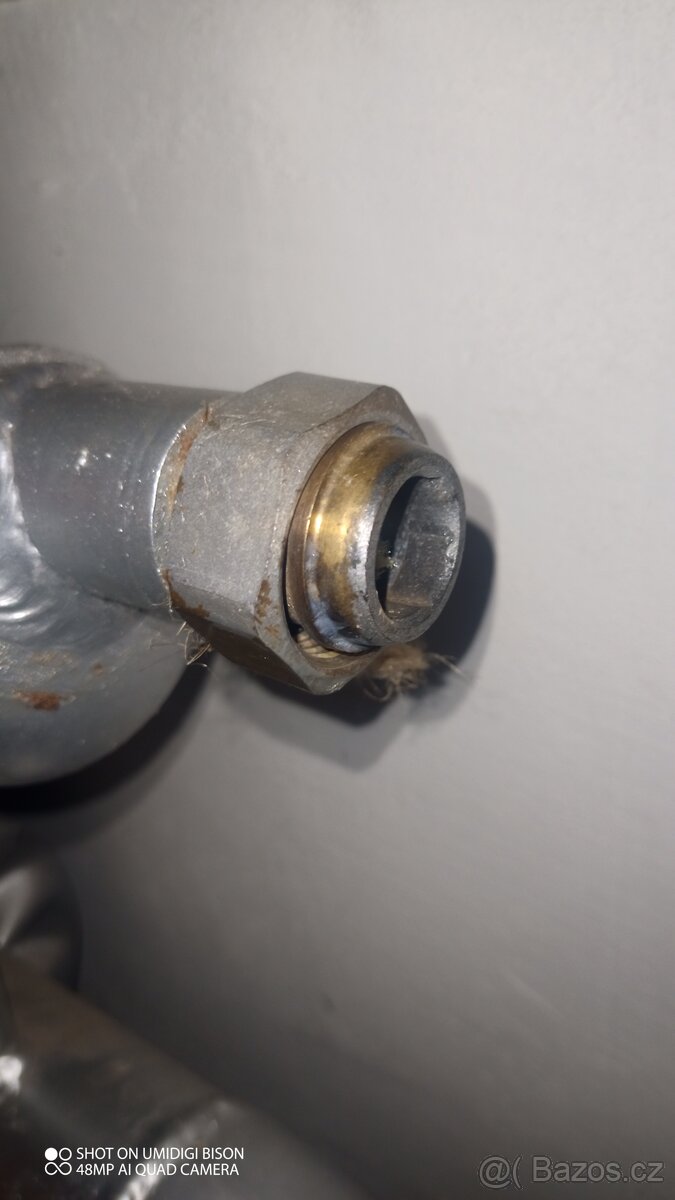 Radiator 1900kc. - 4