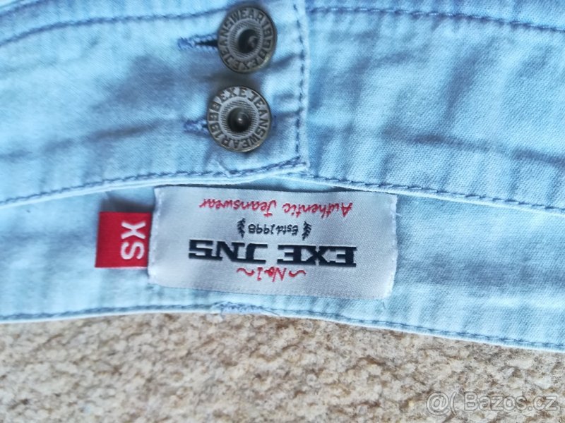 Krátké kraťasy a sukně - 4