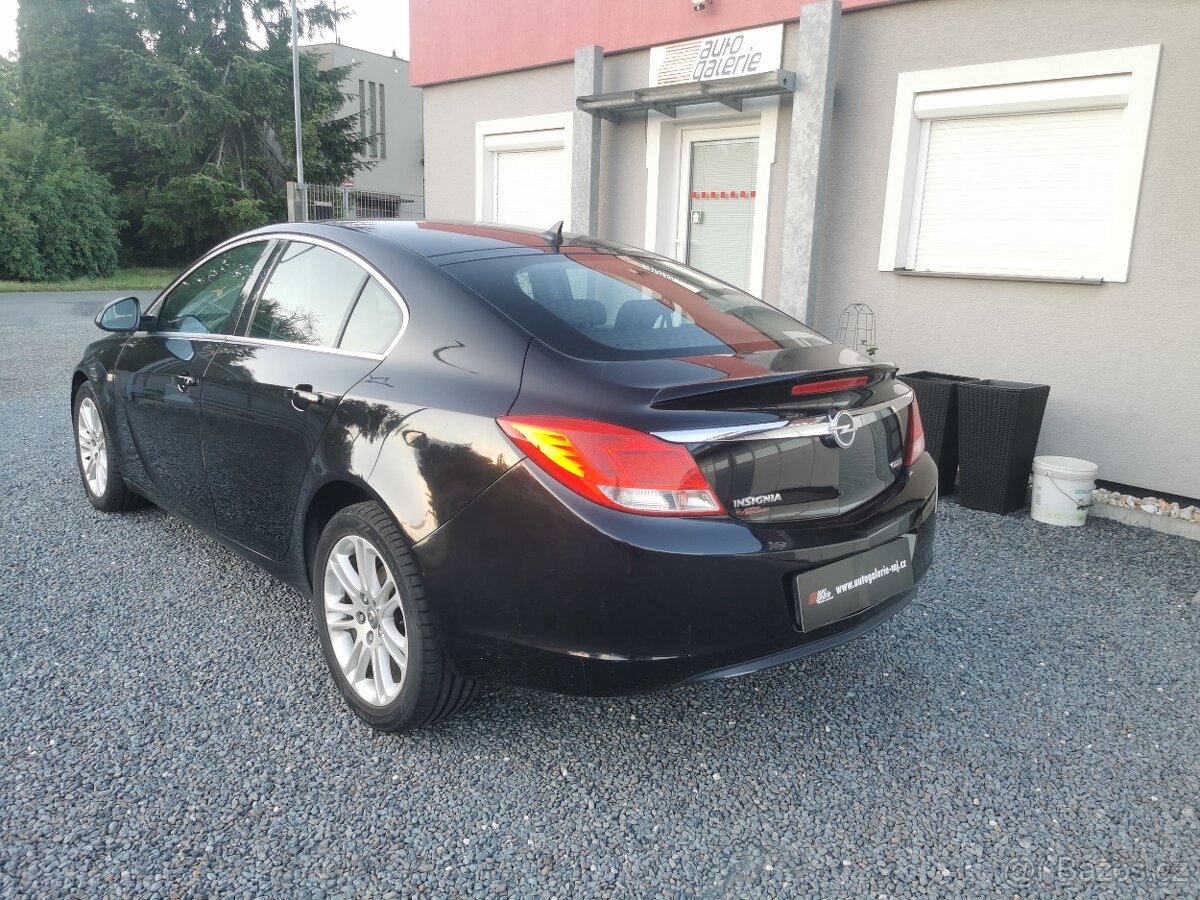 Opel Insignia 2.0 CDTi - 4