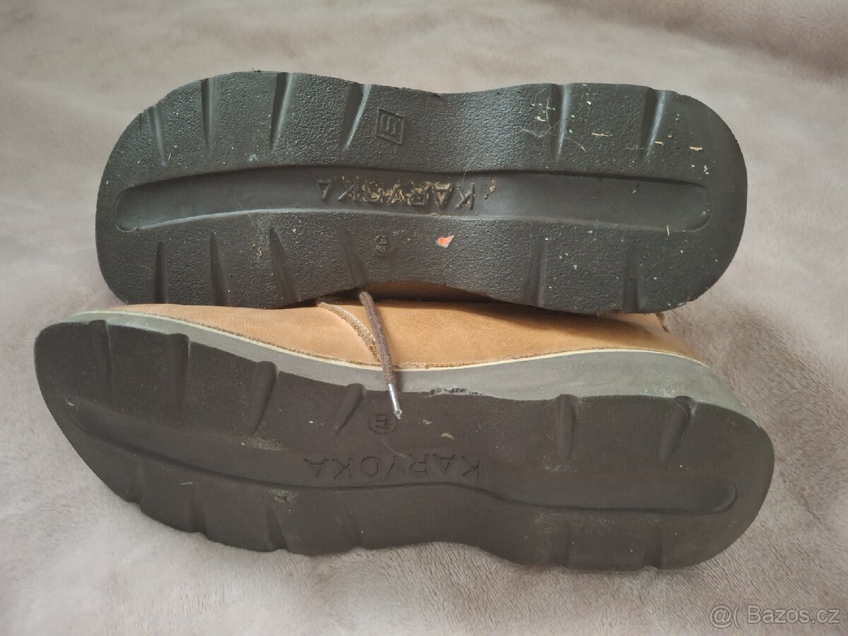 Dámské kožené kotníkové boty - 4