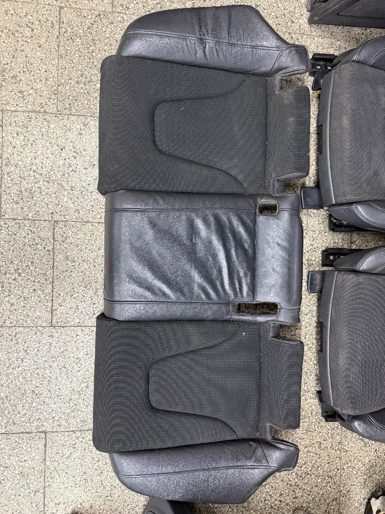 Sedačka Audi A4 B8 S-line - 4