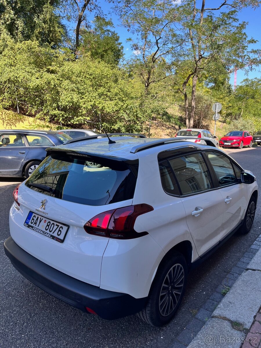Peugeot 2008 1,2i, 60 KW, 1.MAJITEL - 4