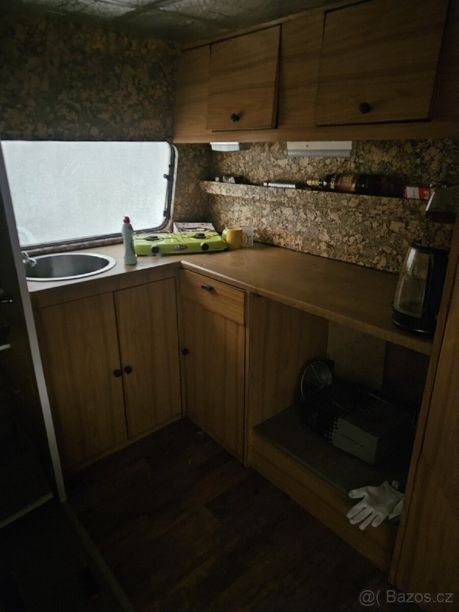 Avia obytná karavan - 4