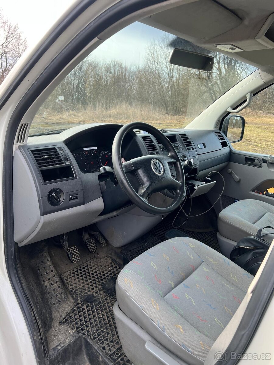 Volkswagen Transporter 1.9TDI 63kw - 4