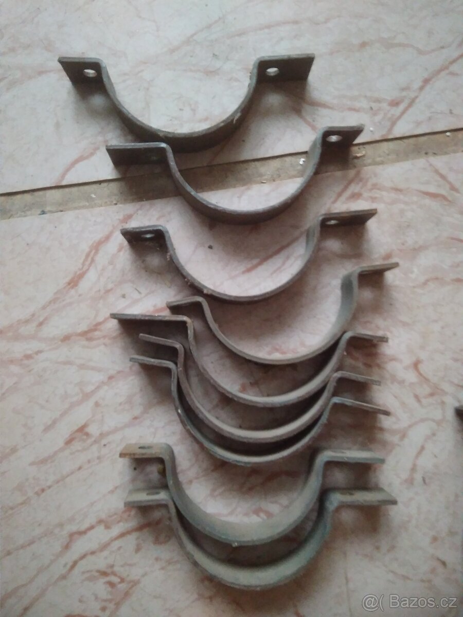 Háky pro žlaby,masivní - 4