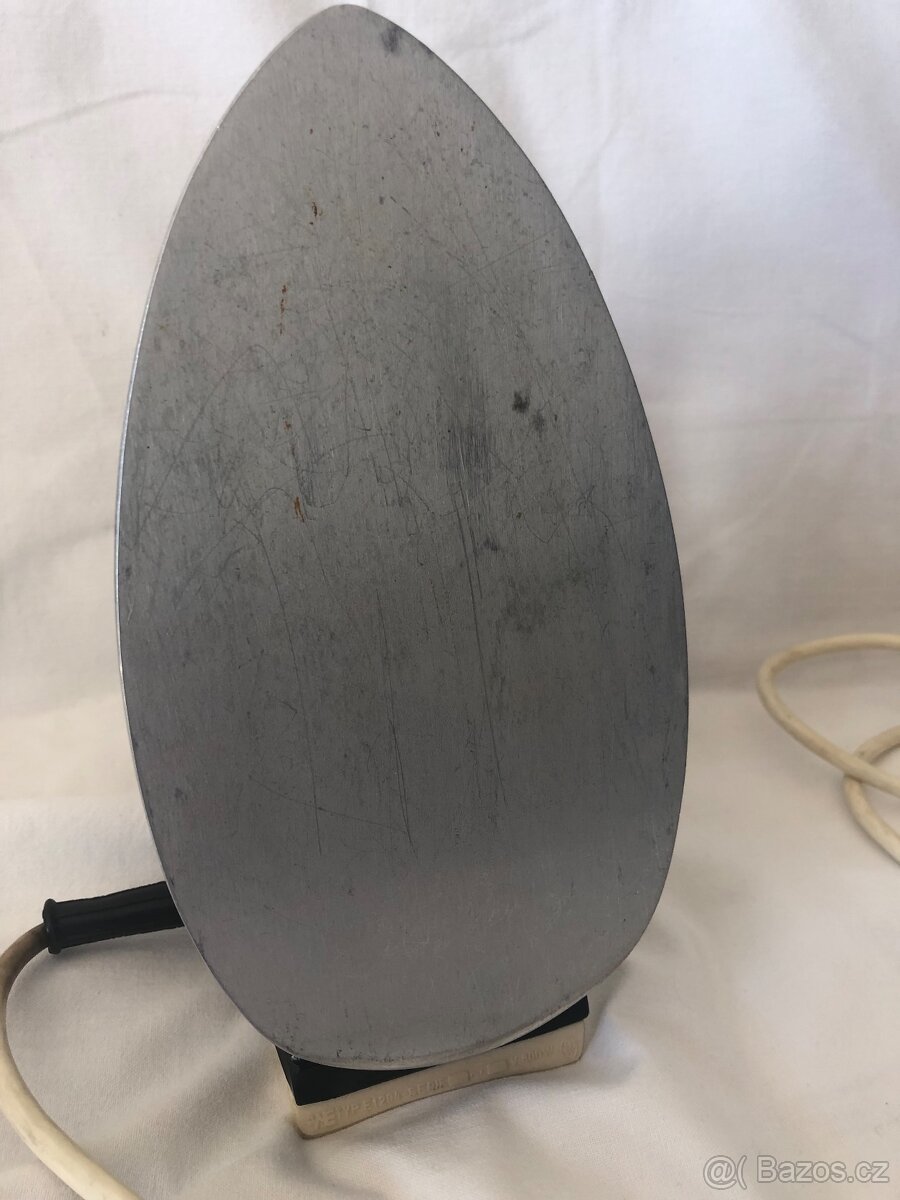 Staré žehličky - 4