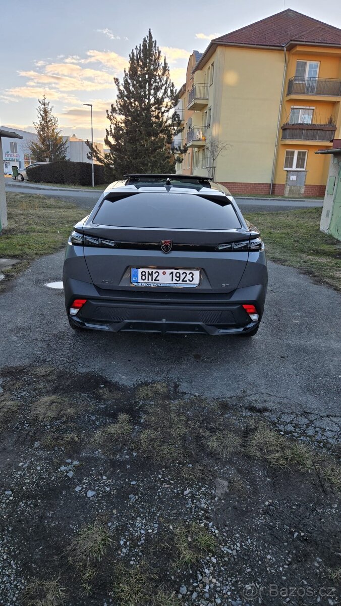 PEUGEOT 408 GT - 4