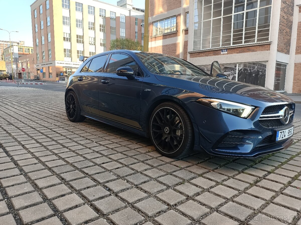 Mercedes A35 AMG - 4