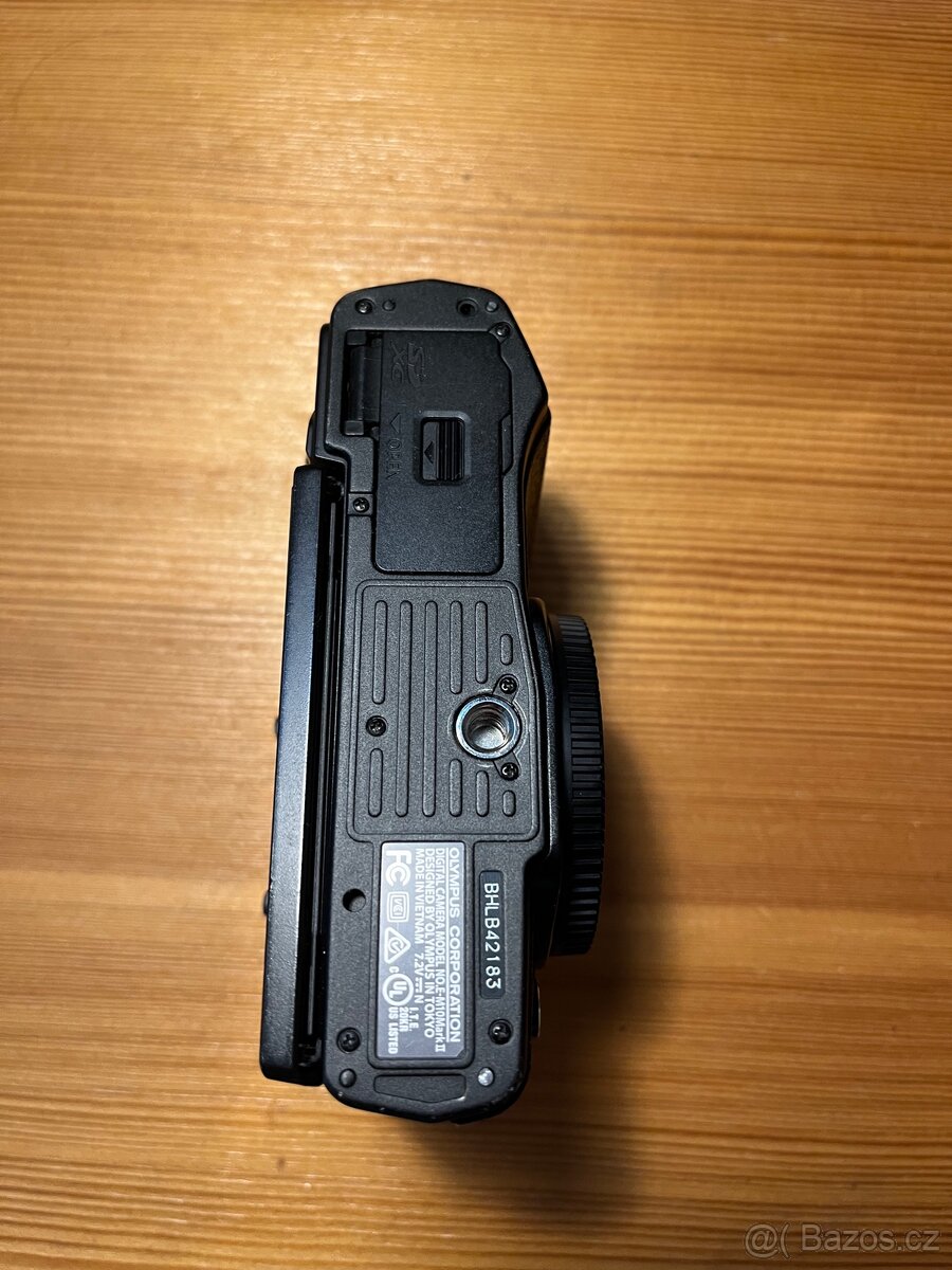 Olympus OM-D E-M10 Mark II - 4