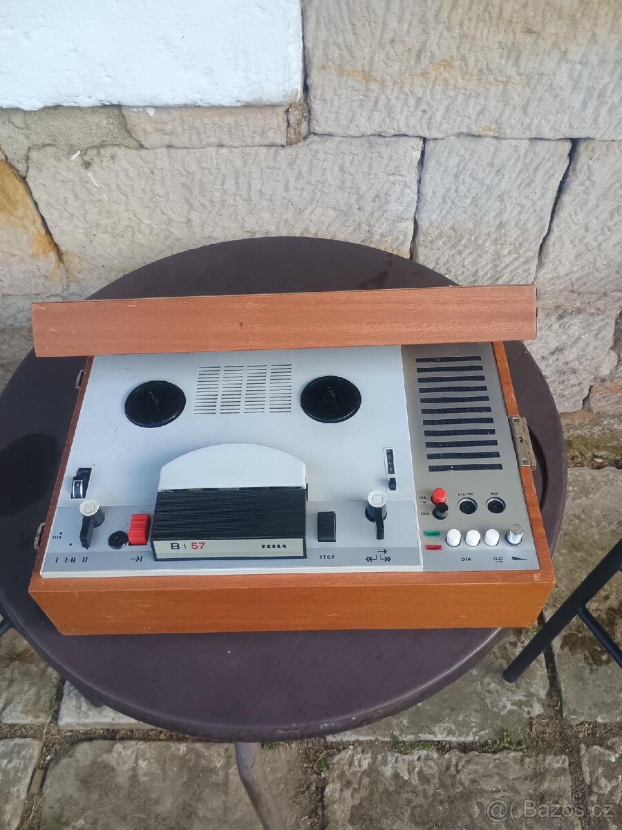 Magnetofon Tesla B57 - 4