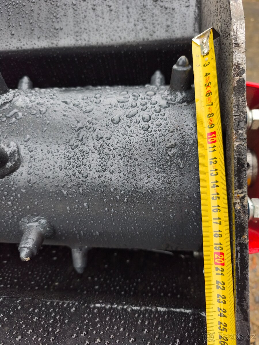 Hydra lopata s frézou na smykáč - 4