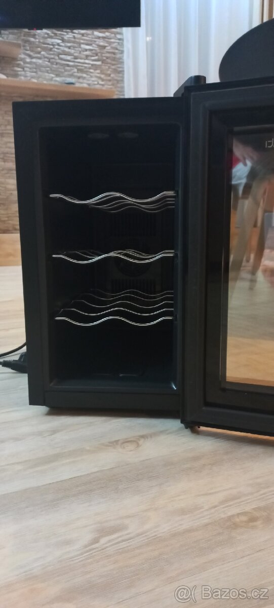 Vinotéka Guzzanti GZ 08 - 4