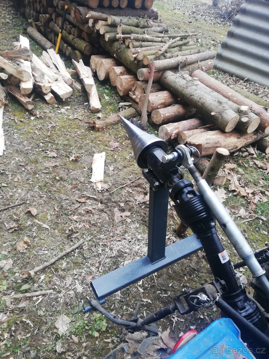 Traktorová kuželová štípačka na dřevo za traktor - 4