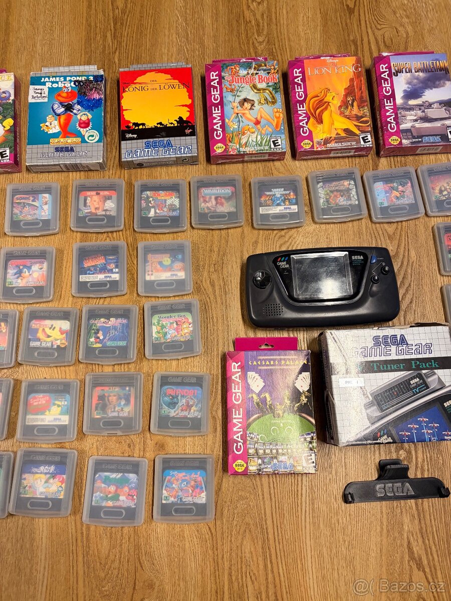 Sega Game Gear - 4