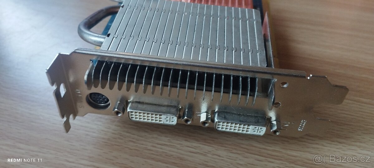 Gigabyte GV-NX76T256D-RH GDDR3 - 4