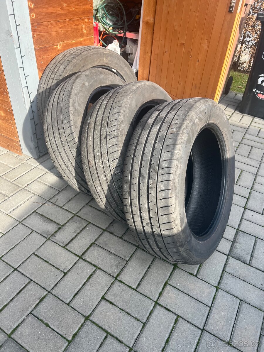 Nexen 235/55 R 18 - 4