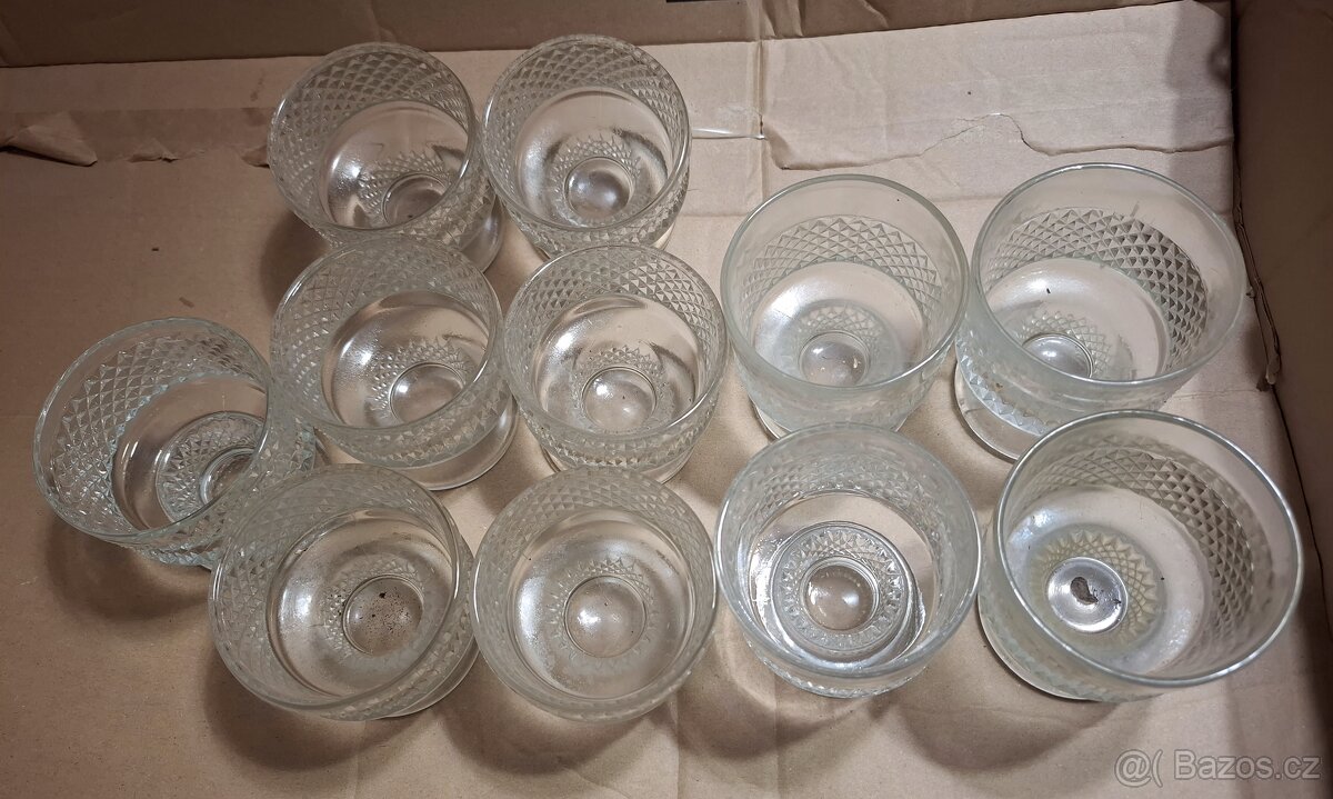 Poháry na zmrzlinu - 4